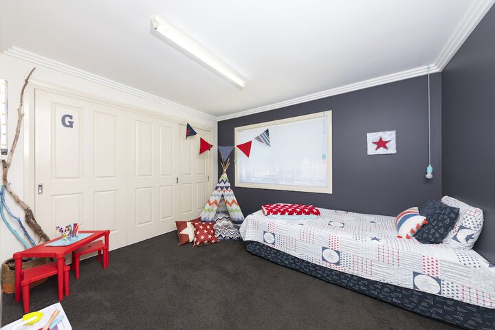 Room 6 of 45
