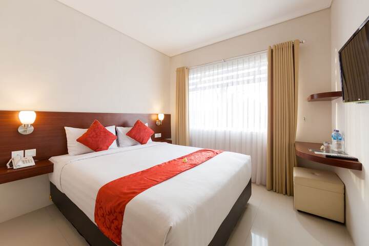 Room 4 of 43