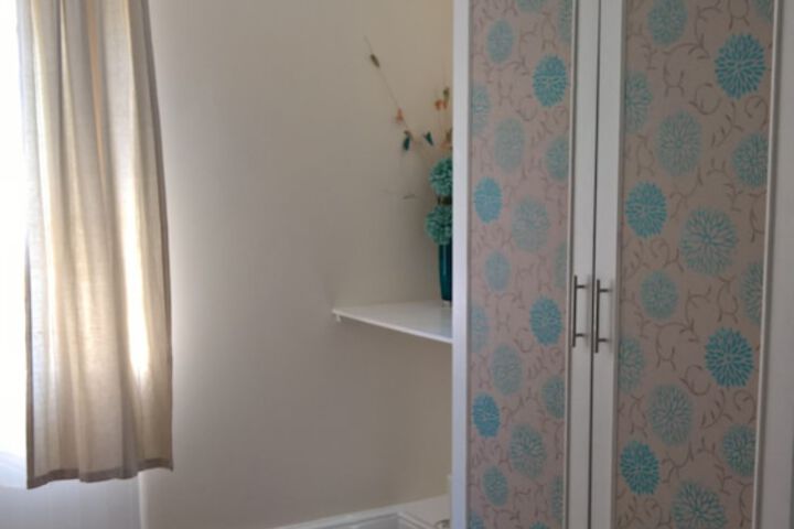 Room 7 of 32
