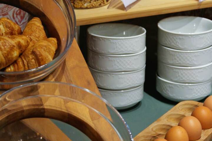 Breakfast buffet