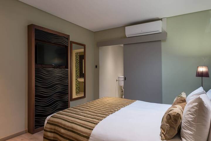Room 25 of 75