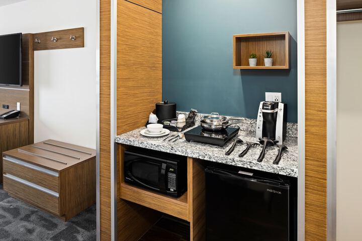 Private kitchenette