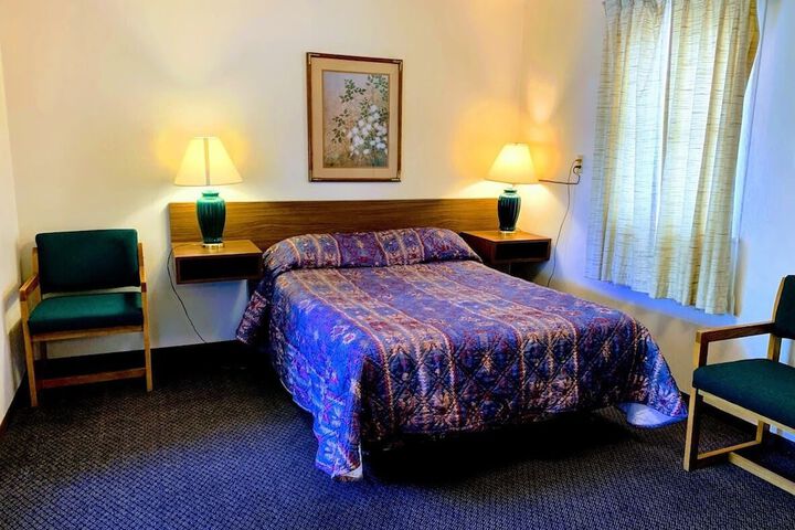 Room 19 of 32