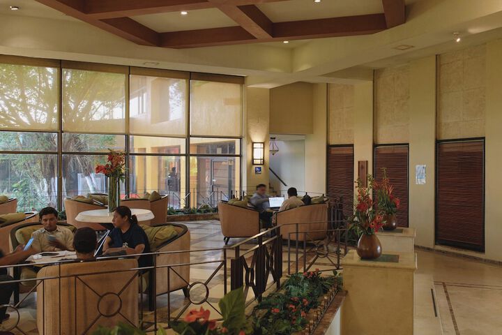 Hotel Interior 7 of 85