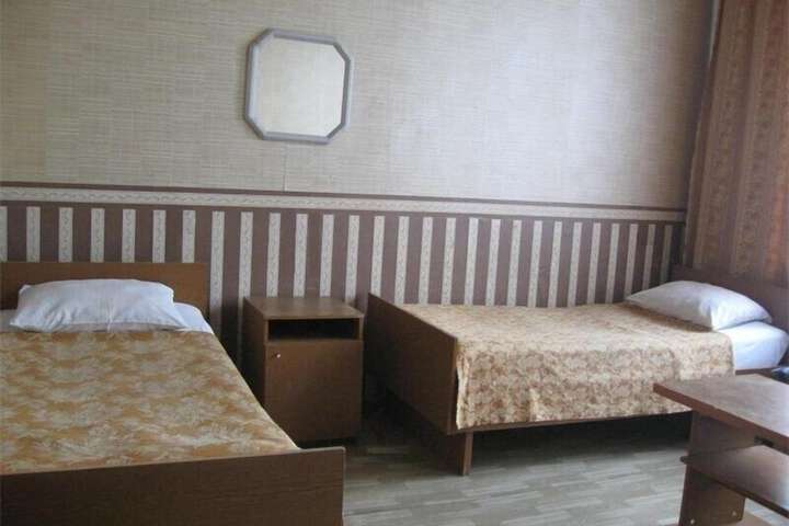 Room 10 of 89