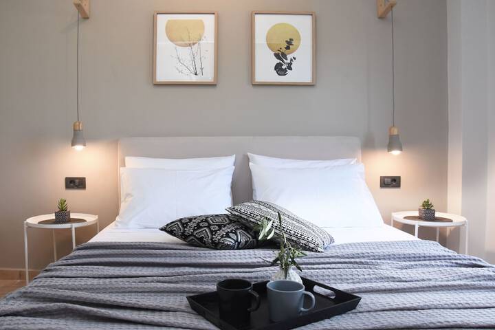 Room 4 of 20