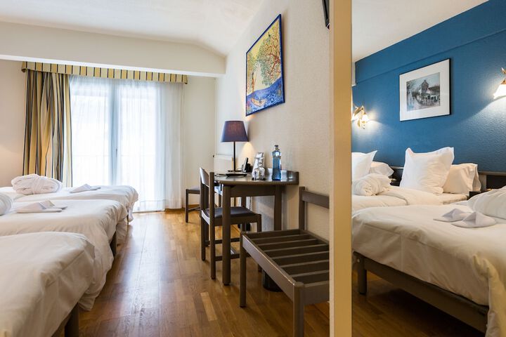 Room 15 of 80