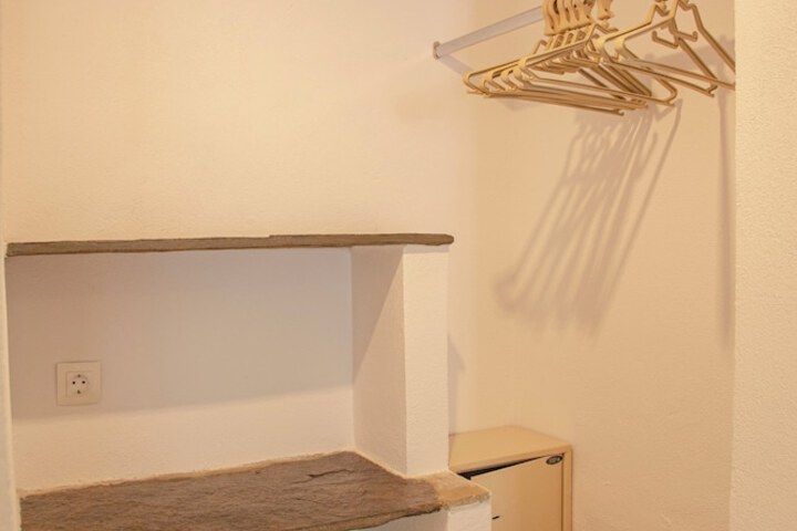 Room 43 of 73