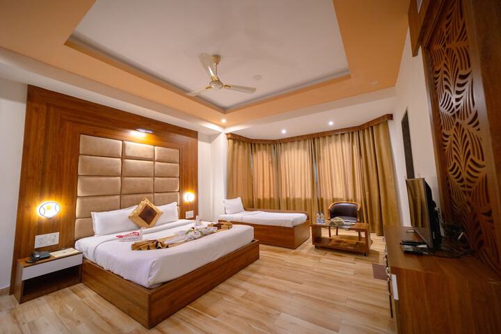 Room 15 of 95