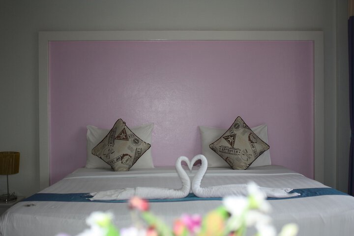 Room 8 of 52