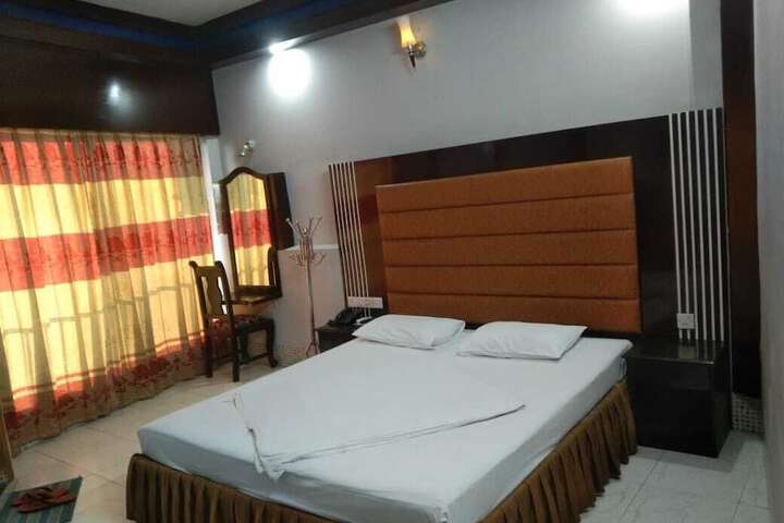 Room 44 of 58