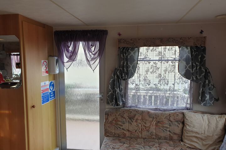 Room 9 of 46