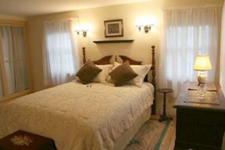 Room 16 of 18