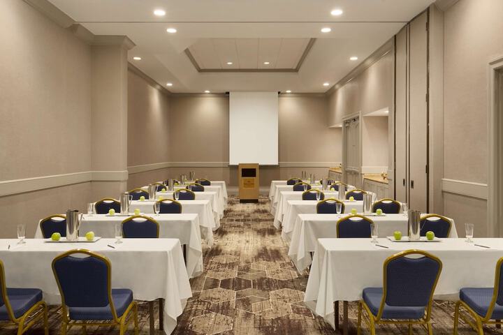 Meeting facility
