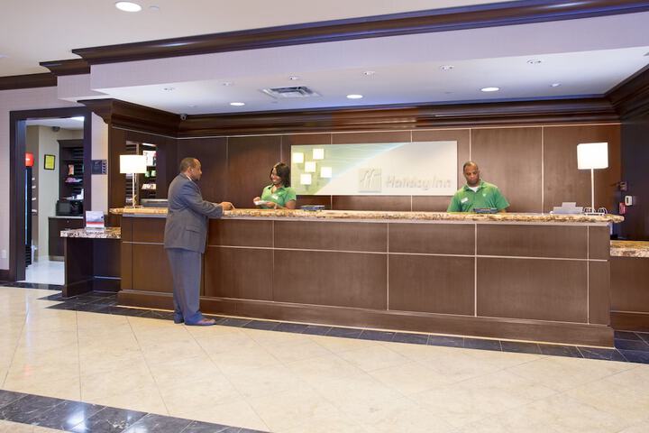 Check-in/check-out kiosk
