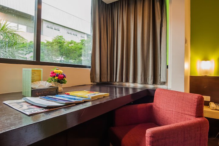 Room 21 of 52