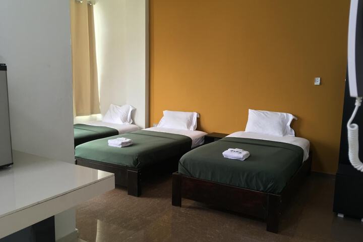Room 16 of 53