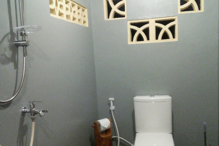 Room 45 of 77