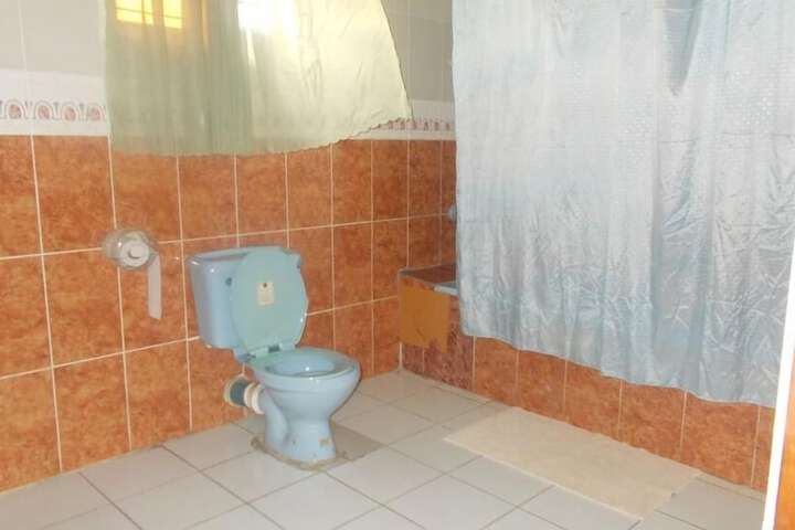 Room 15 of 29
