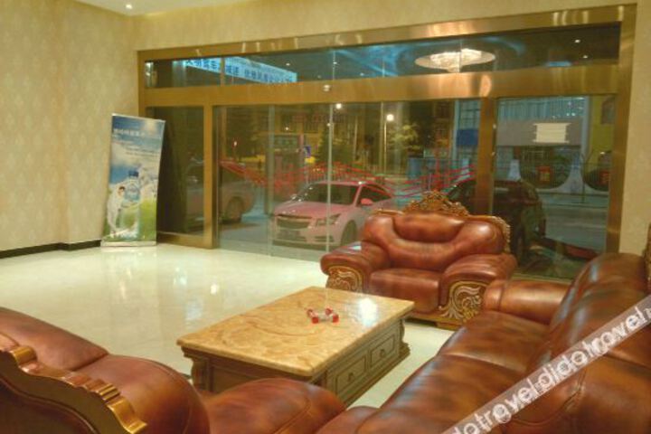 Hotel Interior 4 of 9
