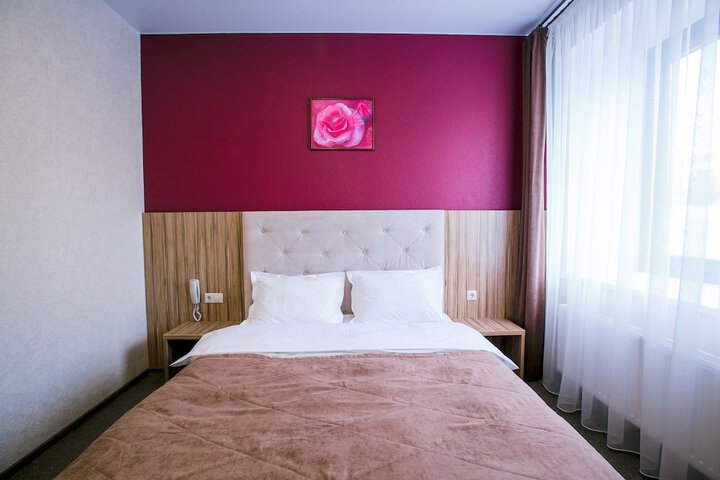 Room 10 of 78
