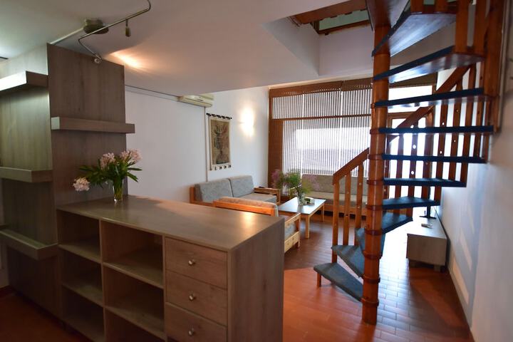 Room 11 of 28