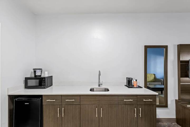 Room 35 of 55