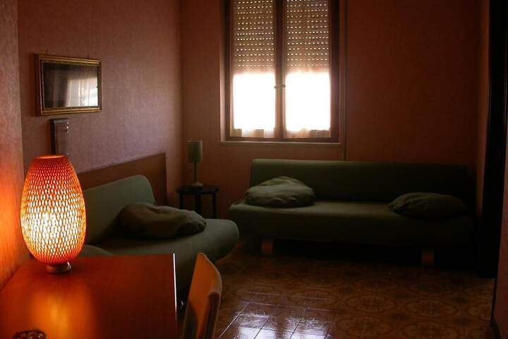 Room 27 of 65