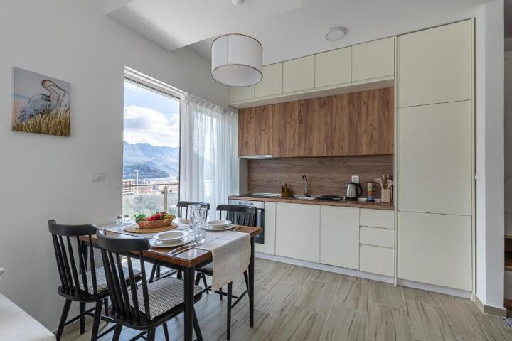 General 14 of 100