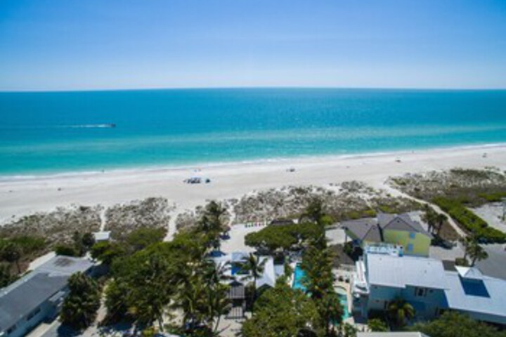 Beach 8 of 25