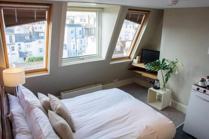 Room 29 of 52