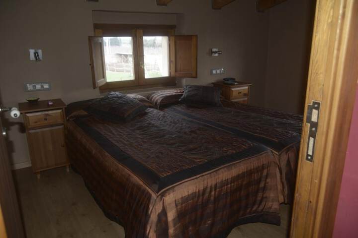 Room 7 of 51