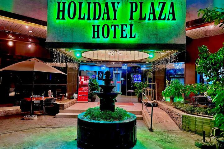 Holiday Plaza Hotel Tuguegarao City