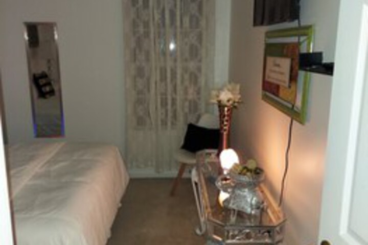 Room 49 of 64