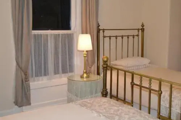 Room 2 of 12