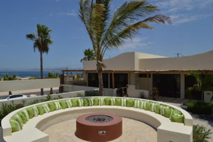 Hotel 8 of 37