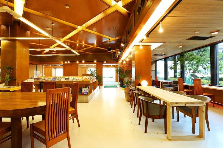 Cafe