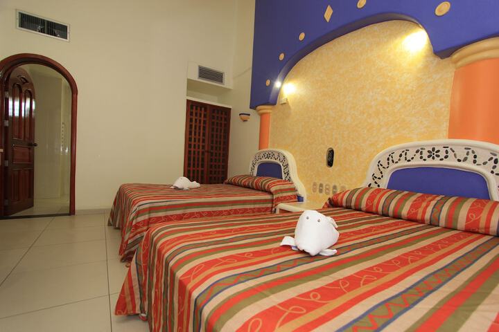 Room 6 of 27