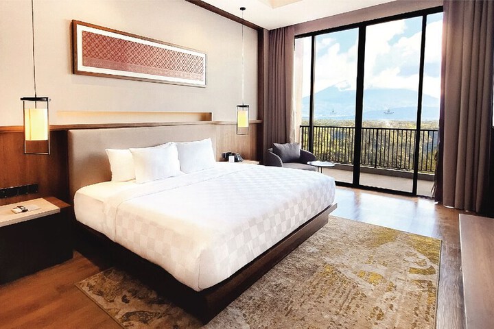 Room 31 of 49