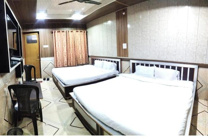 Room 16 of 23