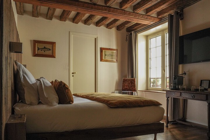 Room 21 of 63