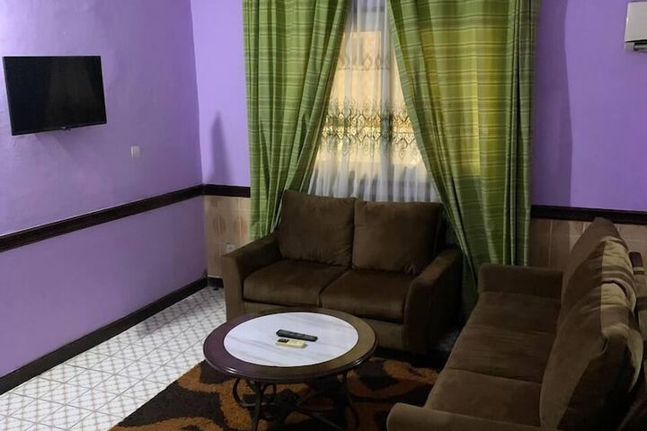 Room 48 of 87