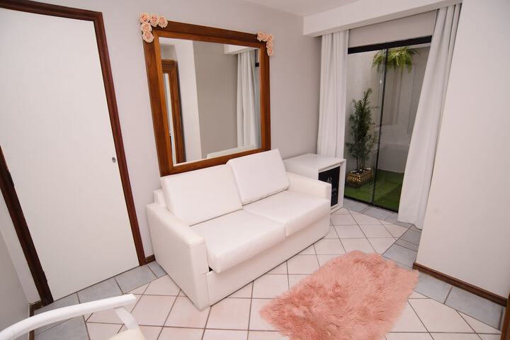 Room 27 of 95