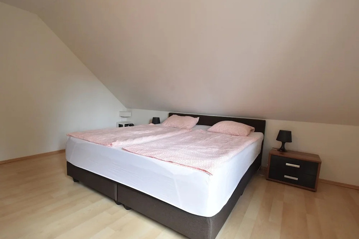 Spacious Holiday Home in Arnultovice With Swimming Pool