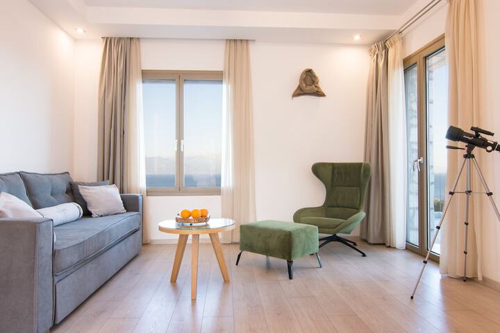 Room 4 of 42