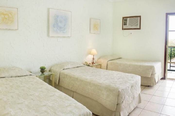 Room 7 of 70
