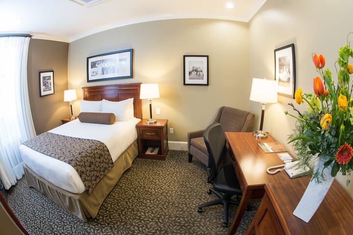 Room 57 of 140