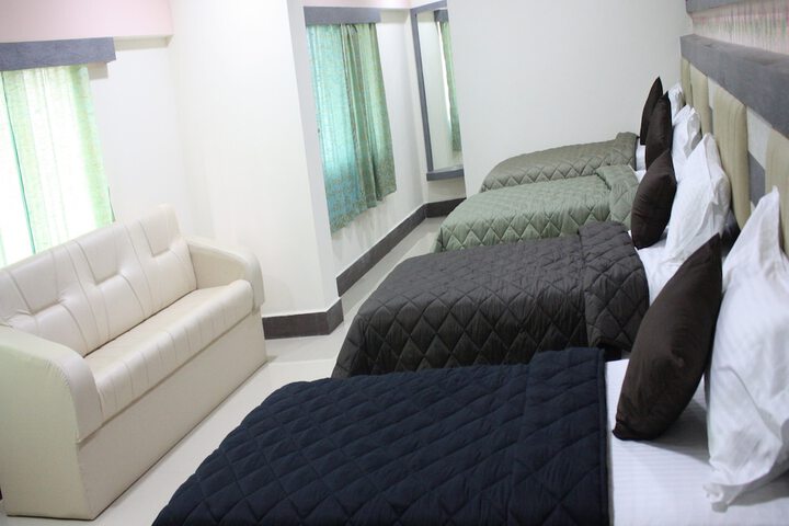 Room 13 of 24