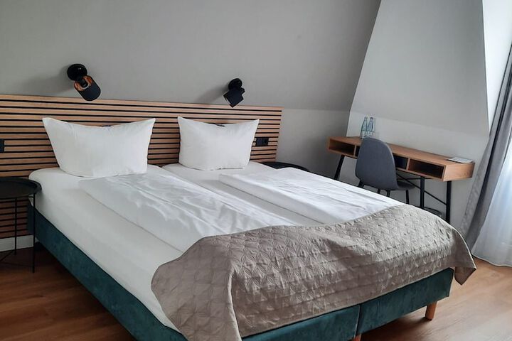 Room 14 of 31