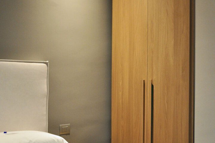 Room 8 of 72